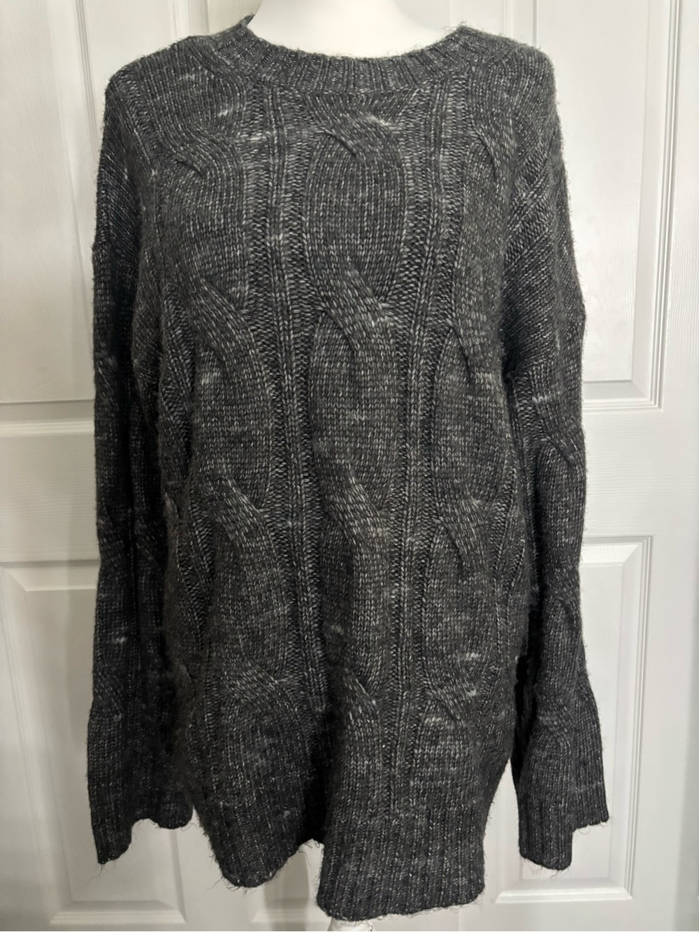 American Eagle Womens Gray Cable-Knit Long Sleeve Pullover Oversized Sweater S